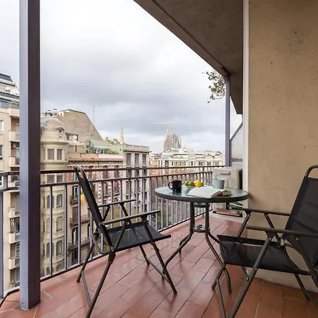 Heart Of The City Sunny With Iconic Terrace View * Barcelona