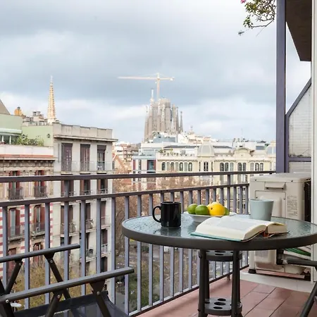 Διαμέρισμα Heart Of The Sunny With Iconic Terrace View *