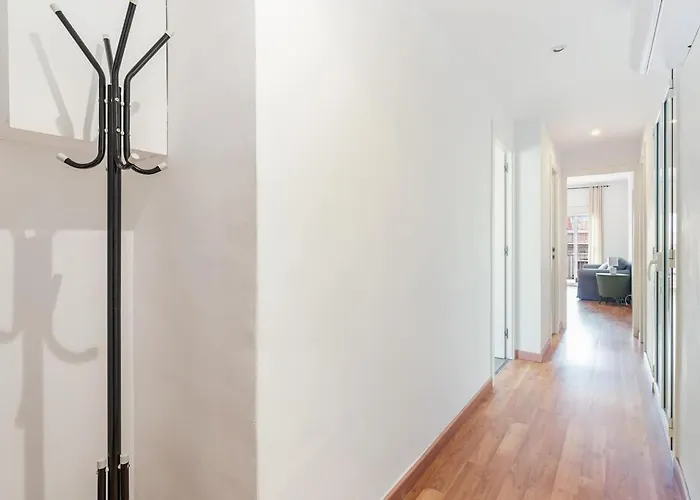 Daire Sunny 3br For 4 Iconic Terrace Views