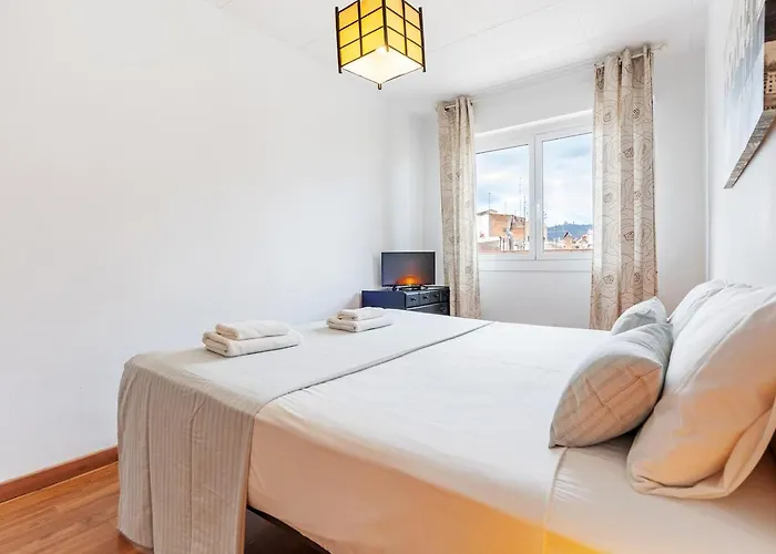 Sunny 3br For 4 Iconic Terrace Views Daire Barselona