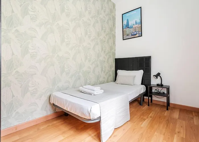 Daire Sunny 3br For 4 Iconic Terrace Views